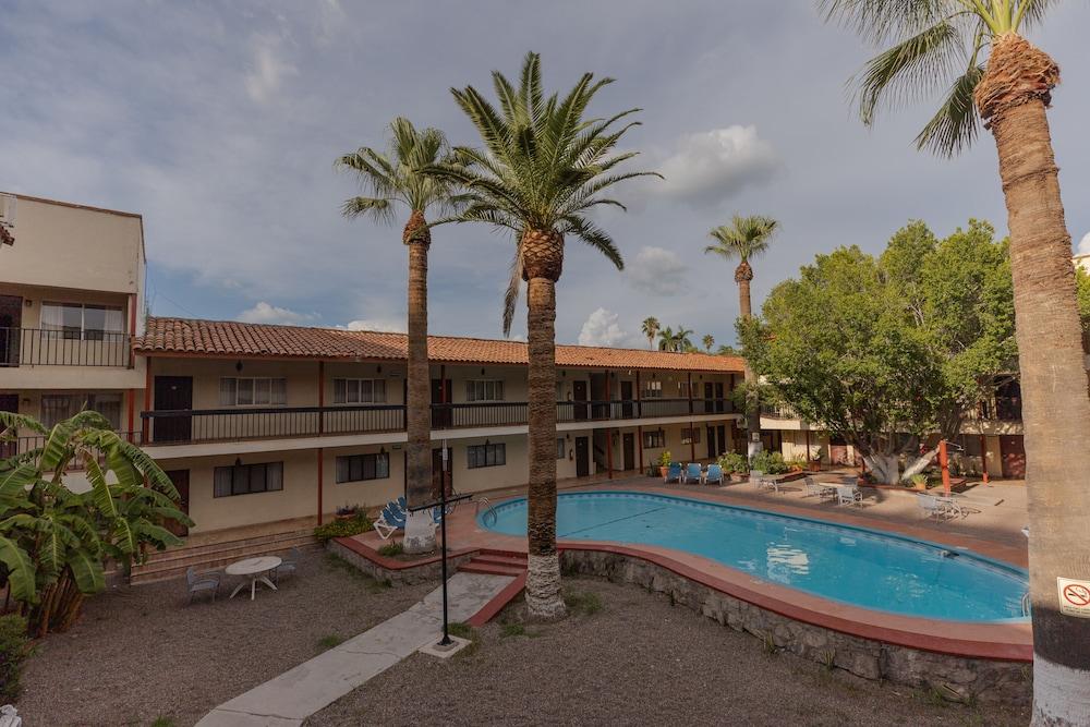 Hotel Bugambilia Hermosillo Exterior photo